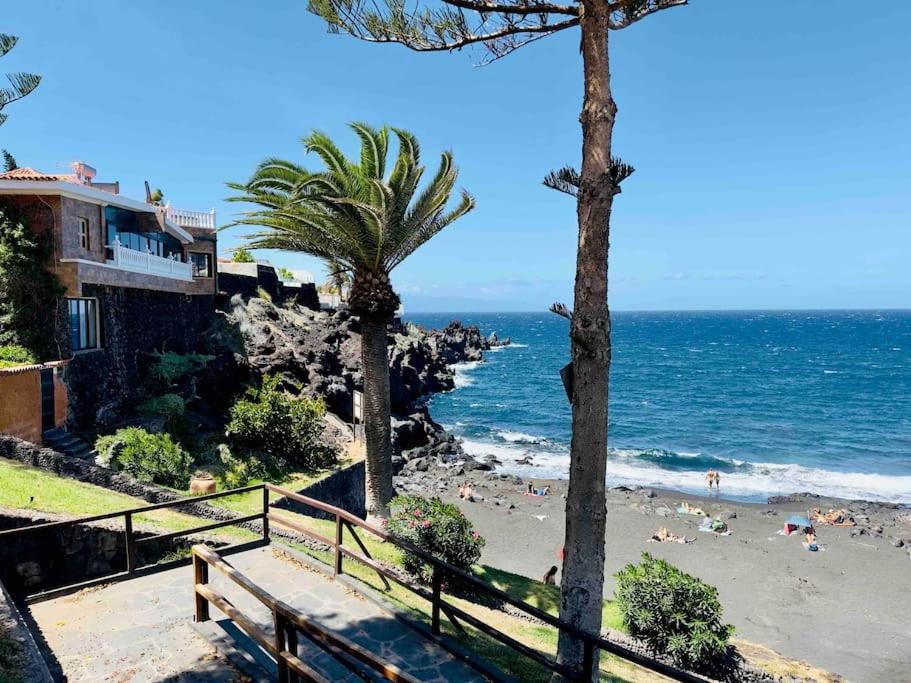 Beachfront Villa And Pool Puerto de Santiago  Esterno foto