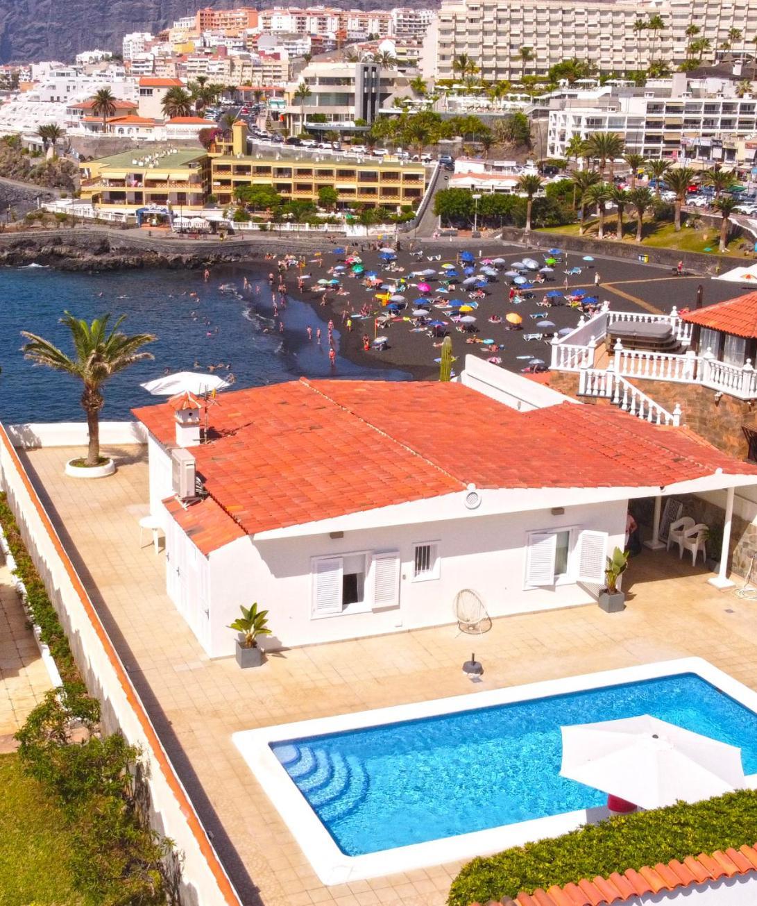 Beachfront Villa And Pool Puerto de Santiago  Esterno foto